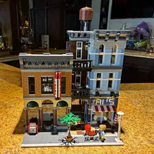LEGO Creator Expert Modular 10246 Detective's Office 2262pcs 16+ Retired