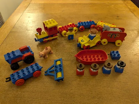 Vintage Lego Duplo Basic Set Rodeo Horse Trailer Plow Train Tractor People