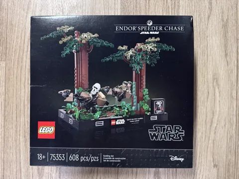 LEGO Star Wars: Endor Speeder Chase Diorama (75353) ~ NEW / FACTORY SEALED ~