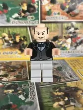 LEGO Minifigure BAT014 Alfred 004 Used with Scratches and Part Differences