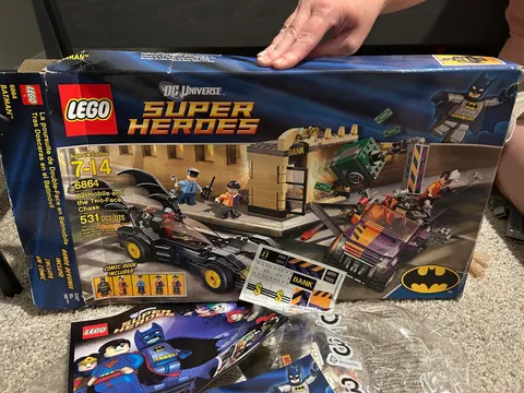 LEGO DC Comics Super Heroes: Batmobile and the Two-Face Chase (6864 4654651)