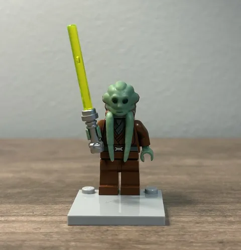 LEGO Star Wars Kit Fisto Minifigure Plastic Figure with Green Lightsaber