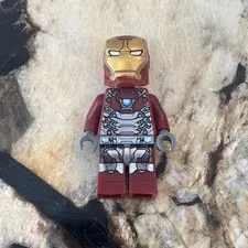 Lego Marvel Super Heroes Iron Man Mark 47 Minifigure 76083