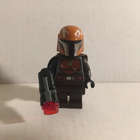 Authentic Lego Star Wars Brown Mandalorian Lego Minifigure with Blaster