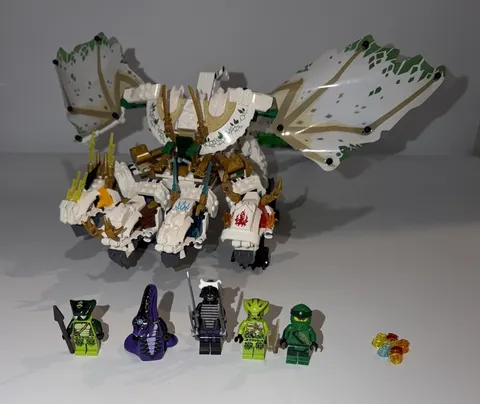 LEGO 70679 NINJAGO The Ultra Dragon With Figures Mostly Complete Very Rare