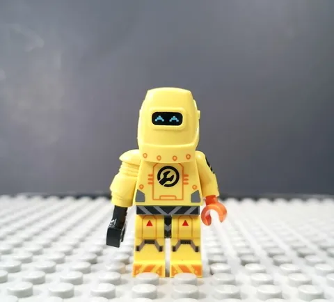 LEGO Series 22 Robot Repair Tech Collectible Minifigures 71032 2022 Retired