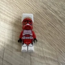 LEGO Star Wars Clone Trooper Minifigure Red & White Plastic Age 5+