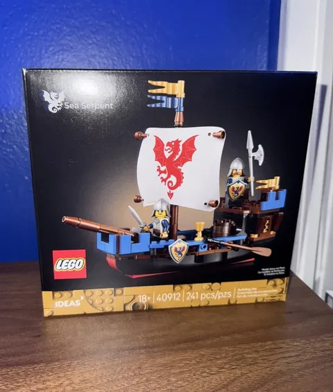 LEGO Castle: 40912 Sea Serpent GWP - New - Sealed