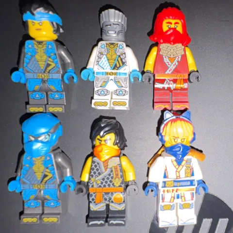 LEGO NINJAGO Minifigure Lot 6pcs - Nya, Jay, Zane, Kai, Cole, Sora, Wyldfire!