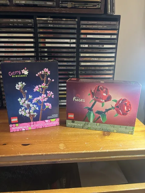 Lot Of 2 New Botanical Lego Cherry Blossom Roses Sealed