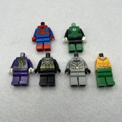 Lego Minifigure Lot of 6 Batman Spiderman Aquaman Joker Green Lantern