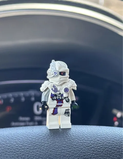 Lego Ninjago White Nindroid General Cryptor Minifigure Bricktober 2017 Used