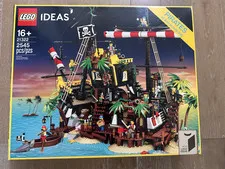 LEGO Ideas: Pirates of Barracuda Bay (21322) Complete Used Set with Box