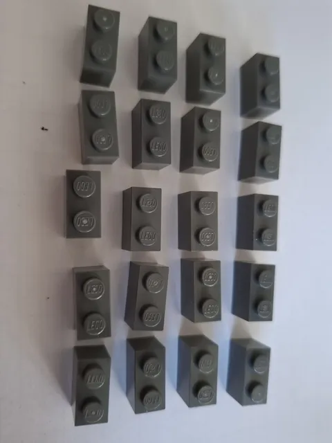 No 276.  20x Legobasic 3004. 1x2. Dark Grey