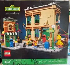 LEGO Ideas: 123 Sesame Street (21324)