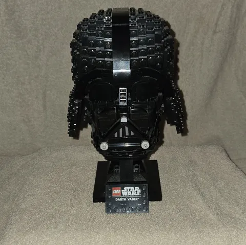 Lego Star Wars 75304 Darth Vader Helmet