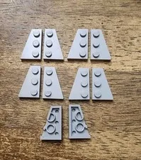 LEGO Light Bluish Gray Wedge, Plate 3 x 2 Left And Right Lot Of 10 43722 43723