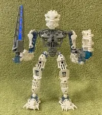 LEGO Bionicle “ INIKA TOA MATORO “ ( Set # 8732 ) Complete Build w/ 1 Zamor
