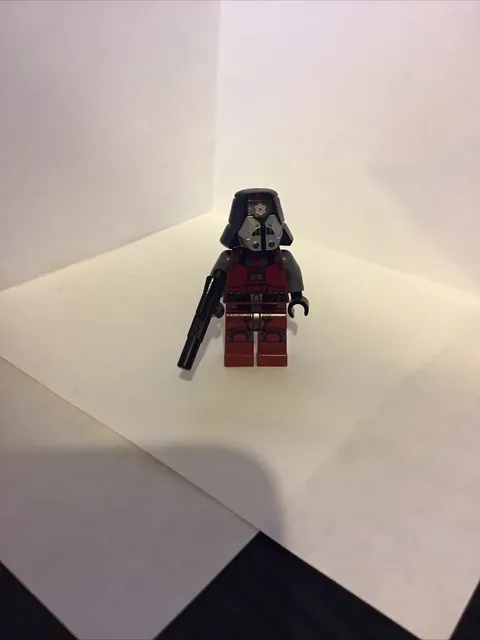  LEGO Star Wars Old Republic Sith Trooper Minifig Minifigure 75001 SW0436