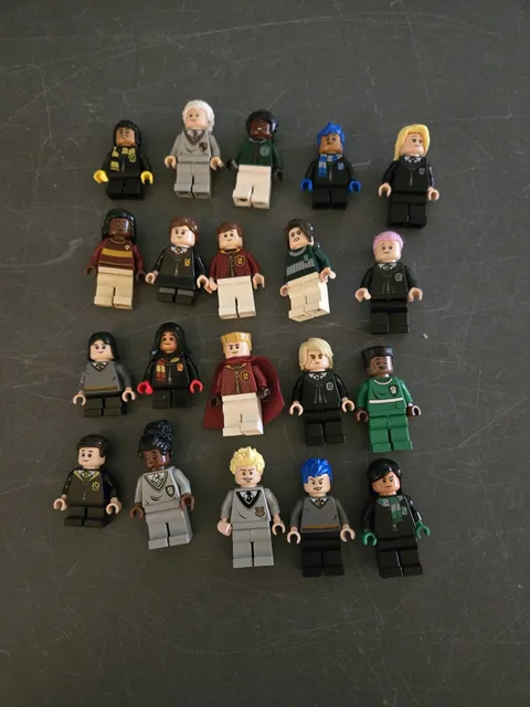 LEGO Harry Potter Minifigure Lot Of 20 Hogwarts Students Custom Genuine LEGO 