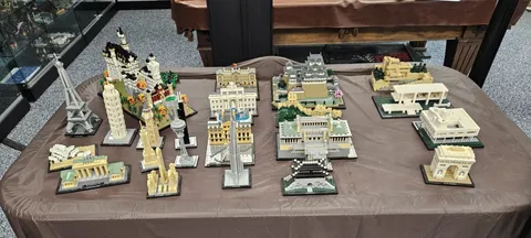 Lego Architecture Lot (21 items) - All Complete, Mint - Free Ship!!