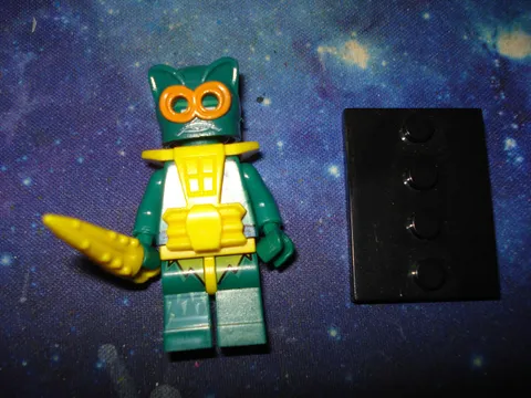 HE-MAN MASTERS OF THE UNIVERSE LEGO MINIFIG FIGURE Complete Merman Murman