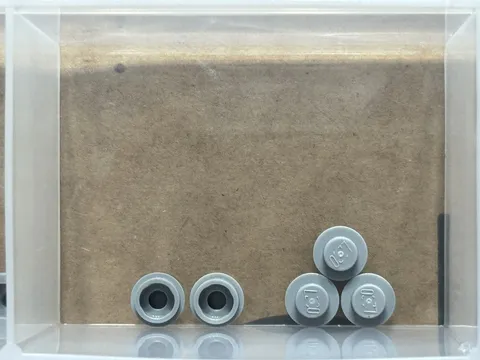 LEGO Parts - Light Bluish Gray Plate, Round 1 x 1 - No 4073 - QTY 5