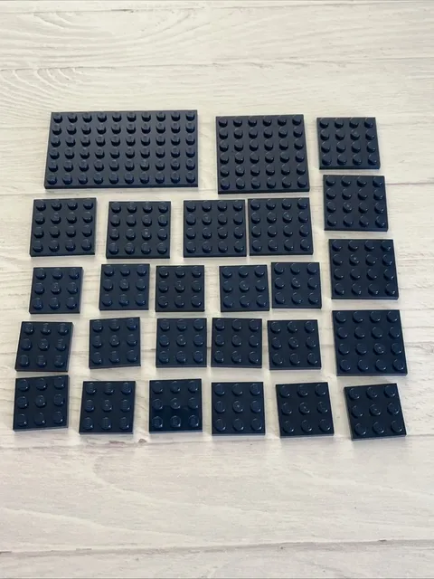 LEGO DARK BLUE LOT 26 PCS 4X4 3X3 PLATE VARIETY EARTH BLUE BUILDING PIECES