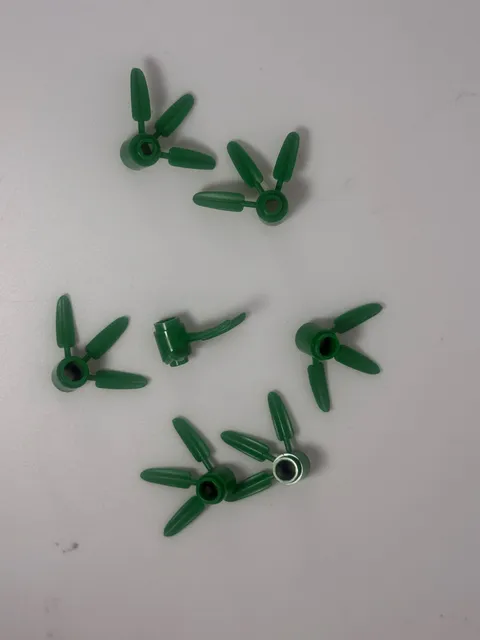 Lego-Plant Brick, Round 1 x 1 with 3 Bamboo Leaves 30176 qty 7