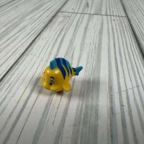 RARE Lego Disney Princess Minifigure Lego Flounder 43176 ARIELS STORYBOOK