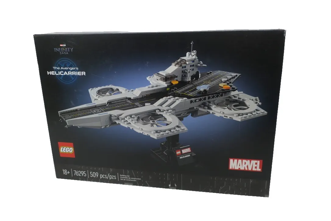 LEGO Marvel The Avengers Helicarrier Aircraft Carrier Set 76295 - New / Sealed
