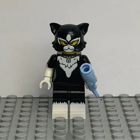 LEGO CMF Series 18 Cat Costume Girl Minifigure col323 71021 Genuine Complete