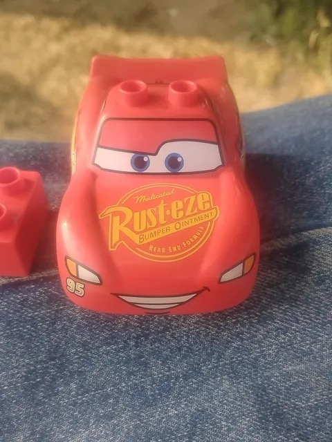 Lego Duplo Disney Pixar Cars Lightning McQueen Red Race Car Toy Figure