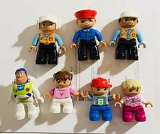 LEGO Toy Story Minifigures Lot of 7 incl. Buzz Lightyear Plastic Age 4+