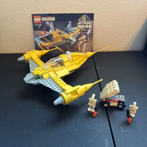 LEGO Star Wars: Naboo Fighter (7141) - Complete - With Min Figs/ Instructions