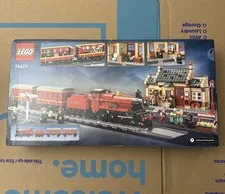 LEGO 76423 Harry Potter: Hogwarts Express & Hogsmead Station. NEW Retired NIB