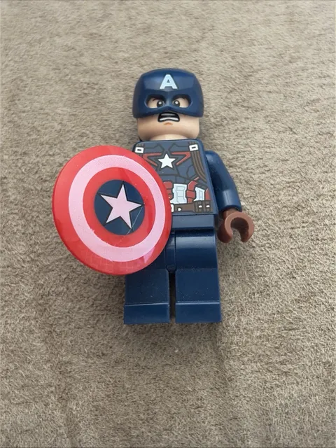 LEGO Captain America Minifigure 2024 from Avengers: Age of Ultron