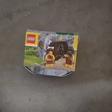LEGO Promotional: Iconic Cave (5004936)