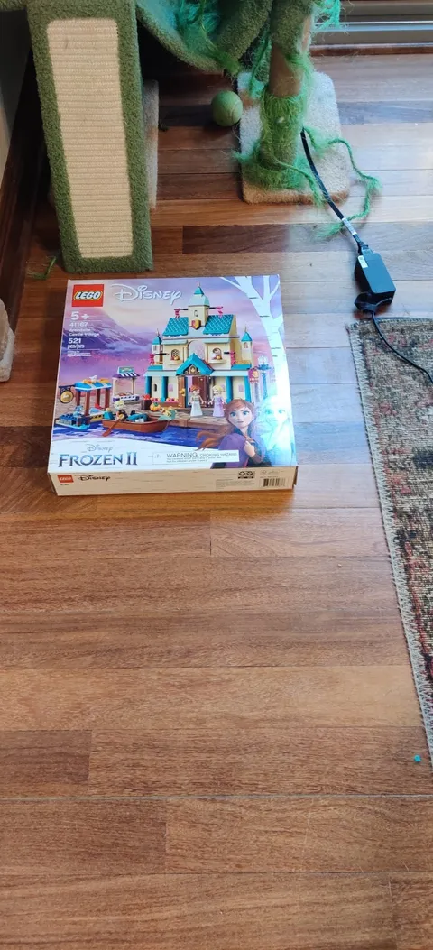LEGO Disney Princess: Arendelle Castle Village (41167)New Sealed Mint 