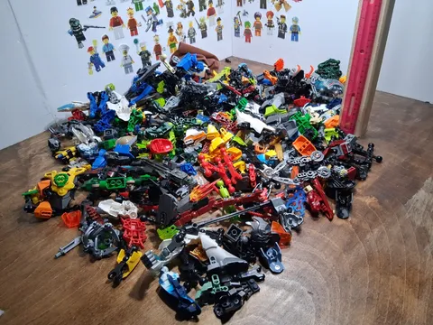 Lot of LEGO Bionicle-Technic- Hero Factory 4.5 Lbs. Parts & Pieces