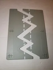 Lego 1349 Steven Spielberg Replacement 32 x 14 Road Jagged Edge 30606 Baseplate