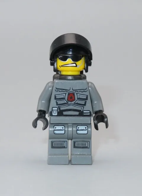 LEGO Space Police officer 2 with air tank minifigure 5970