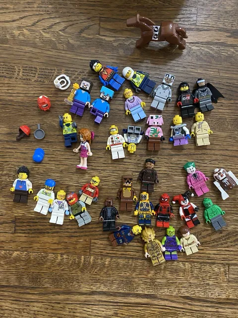 LEGO Minifigures Mixed Lot Batman Spider-Man Joker Harley Quinn Hulk + Horse