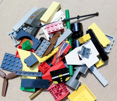 LEGO 1.5 Pound Lot of Various Sized Pieces with Mixed Colors