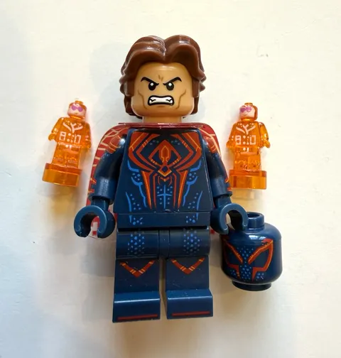 LEGO 71050 Spider-Man Across the Spider-Verse - Miguel O'Hara / Spider-Man 2099