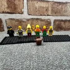 LEGO Minifigures Assorted Lot Collection with Accessories