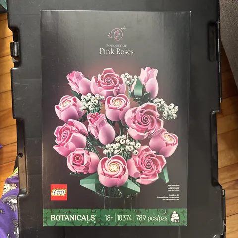 LEGO 10374 Botanicals (Bouquet Of Pink Roses 789 Pieces. SEALED BOX 