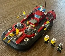 LEGO CITY: Fire Hovercraft (7944).