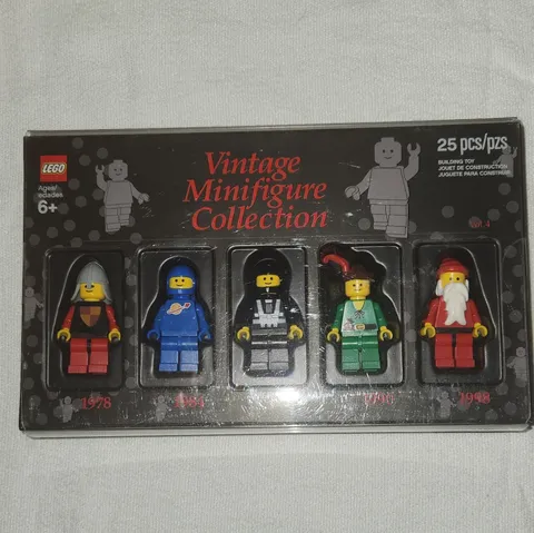 LEGO Vintage Minifigure Collection Vol. 4 5000440 Limited Ed 25pc 6+ Box