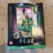 Lego Wicked Emerald City Wall 1518 Pcs Brand New 75685 Box Damage